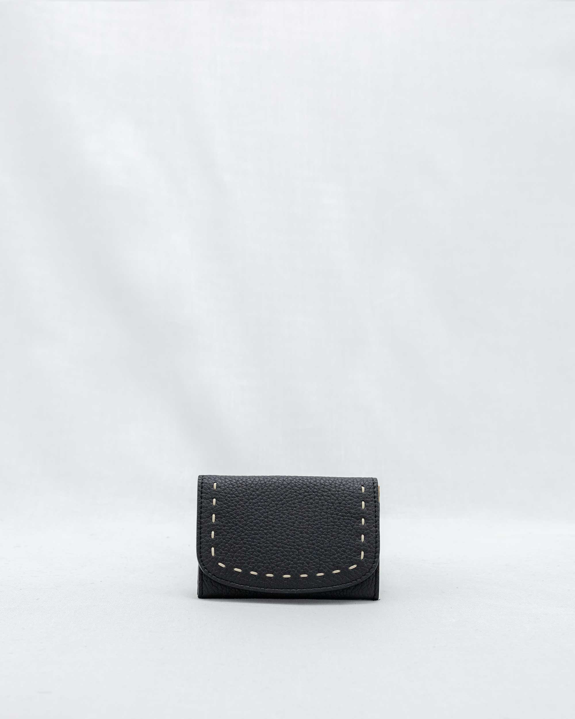 TSUBAKI [BLACK] ｜日本製の本革バッグ・財布｜NAGATANI（ナガタニ