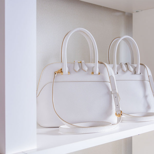 EMMY、白金と白銀の世界 ｜日本製の本革バッグ・財布｜NAGATANI
