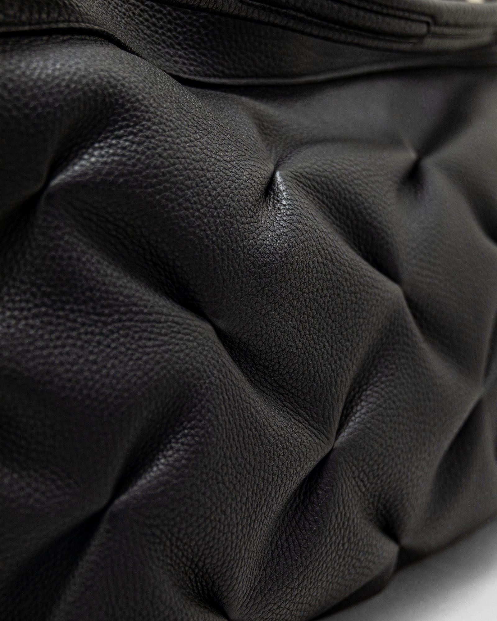 CELL 5058 [BLACK] ｜日本製の本革バッグ・財布｜NAGATANI（ナガタニ