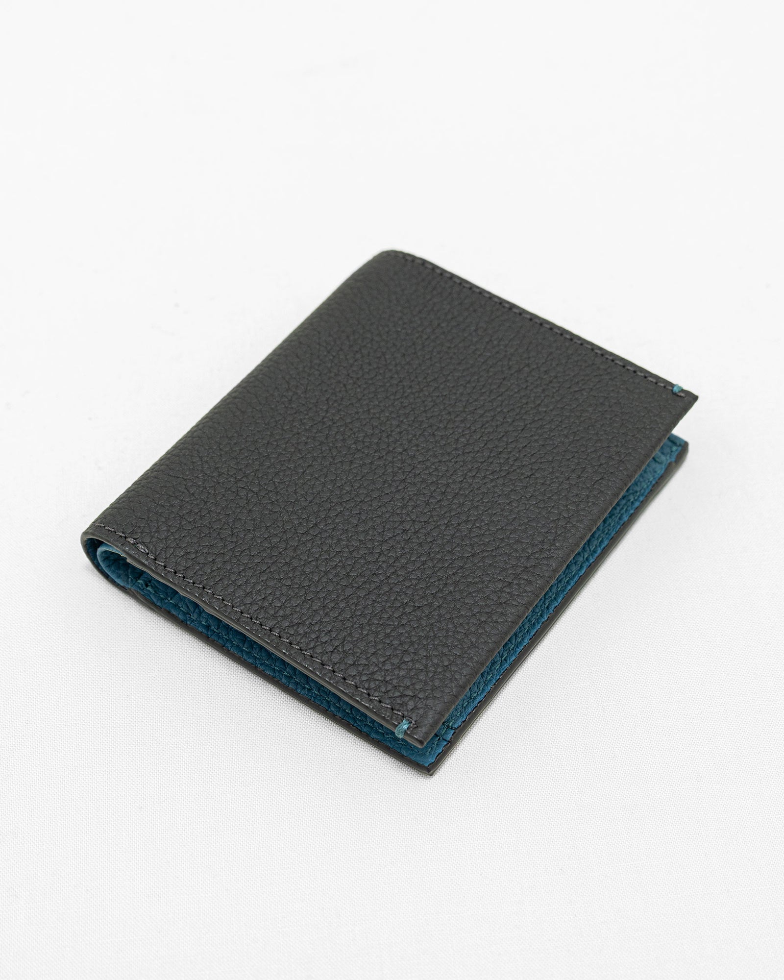 ÉCLAT [BLACK×OCEAN BLUE] ｜日本製の本革バッグ・財布｜NAGATANI 