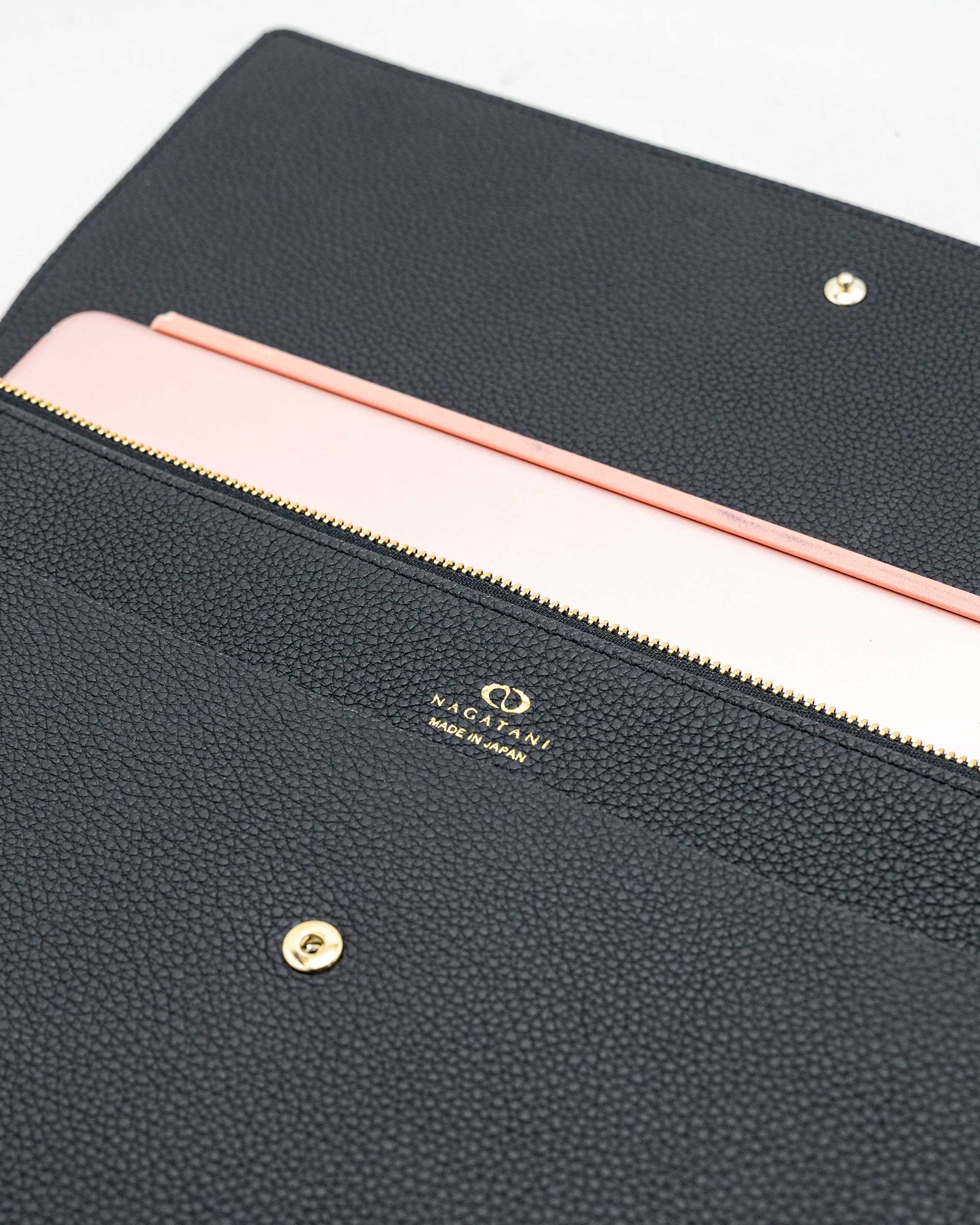 LUMIERE [BLACK] ｜日本製の本革バッグ・財布｜NAGATANI（ナガタニ