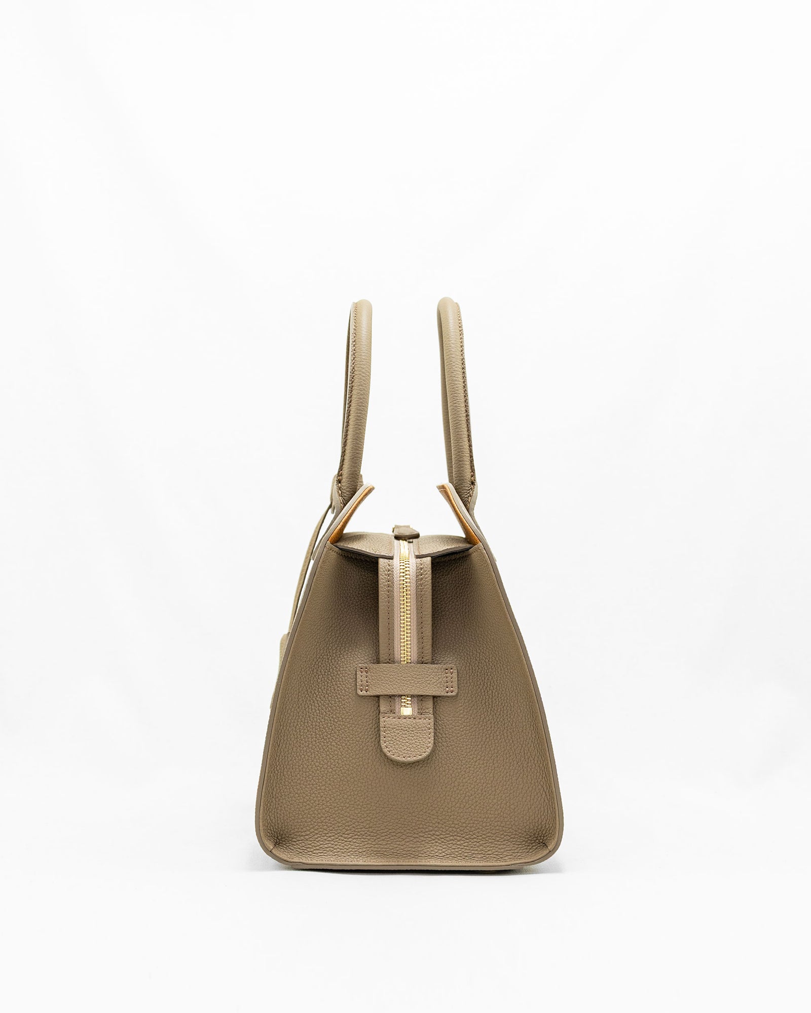 MAEVE [OAK] ｜日本製の本革バッグ・財布｜NAGATANI（ナガタニ）公式