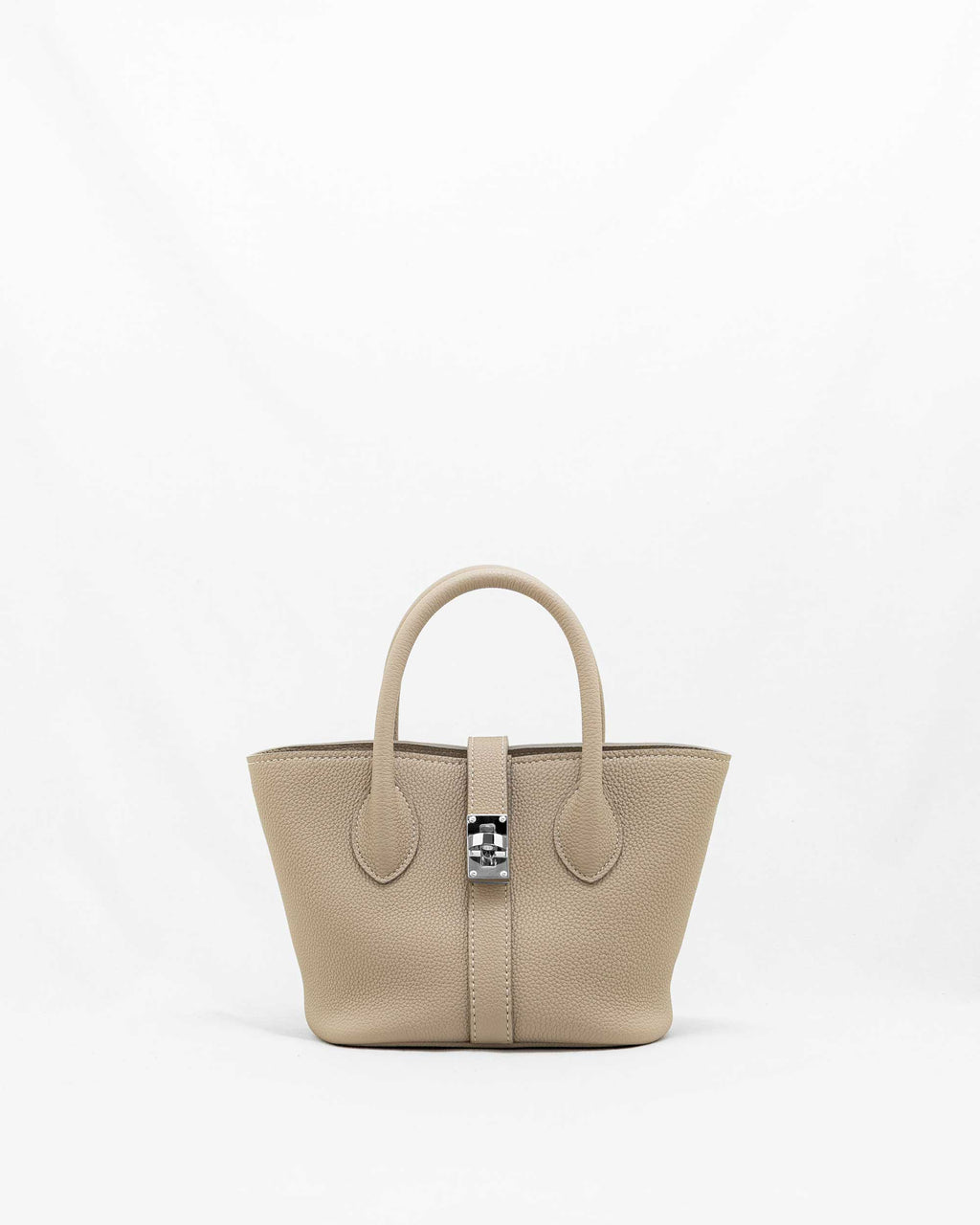 先行予約販売】M.N [BEIGE] ｜日本製の本革バッグ・財布