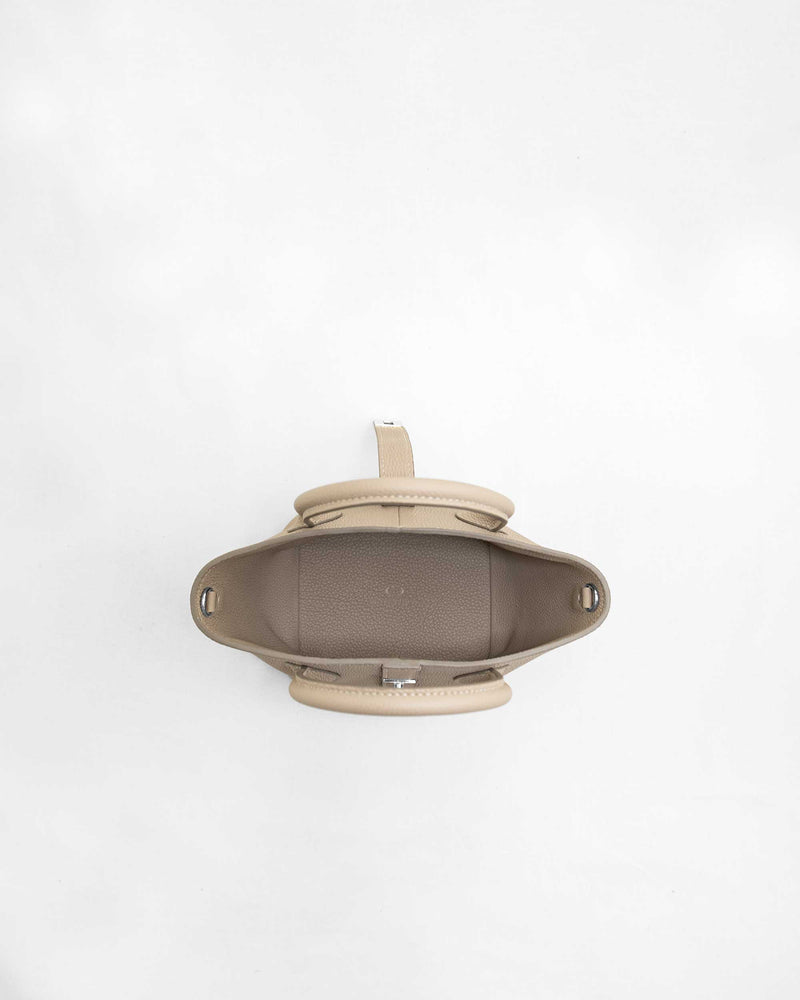 M.N [BEIGE]