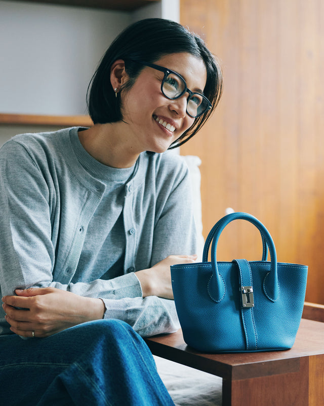 良品 ナガタニ トートバック 2way 腕掛け 斜め掛け レザー ネイビー A4 イベント限定】RINA [NAVY×GREY] ｜日本製の本革バッグ・財布