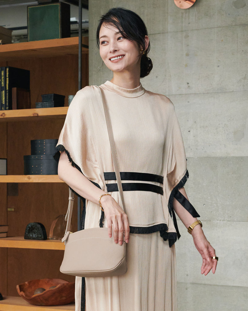 NINA [BLACK] ｜日本製の本革バッグ・財布｜NAGATANI（ナガタニ）公式