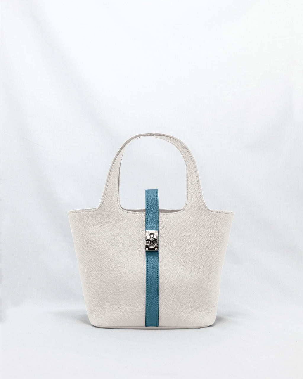 7月上旬発送】RINA [WHITE×OCEAN BLUE] ｜日本製の本革バッグ・財布 
