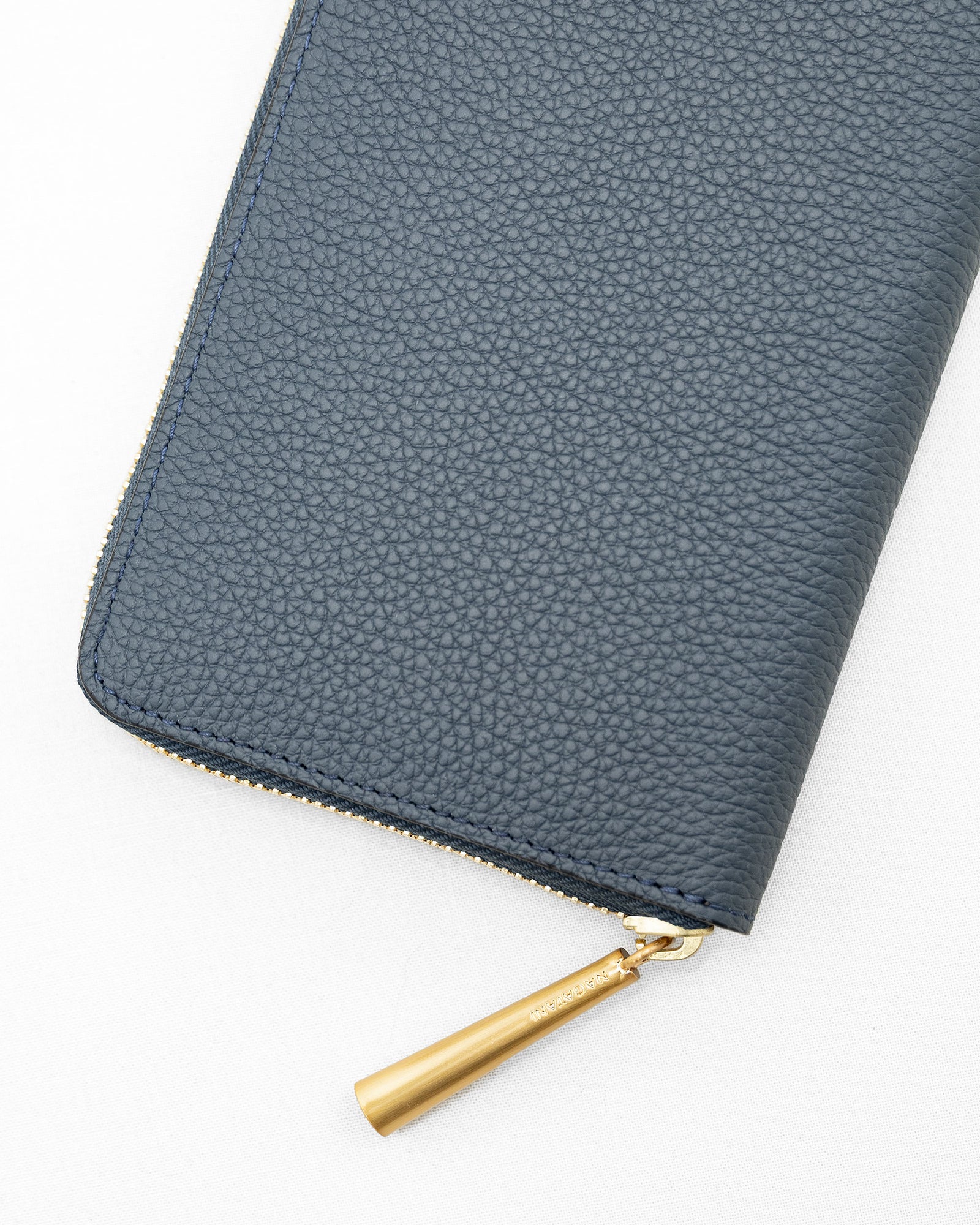 Naonao270325 様 SAHO PLAIN [NAVY×GREY] ｜日本製の本革バッグ・財布｜NAGATANI