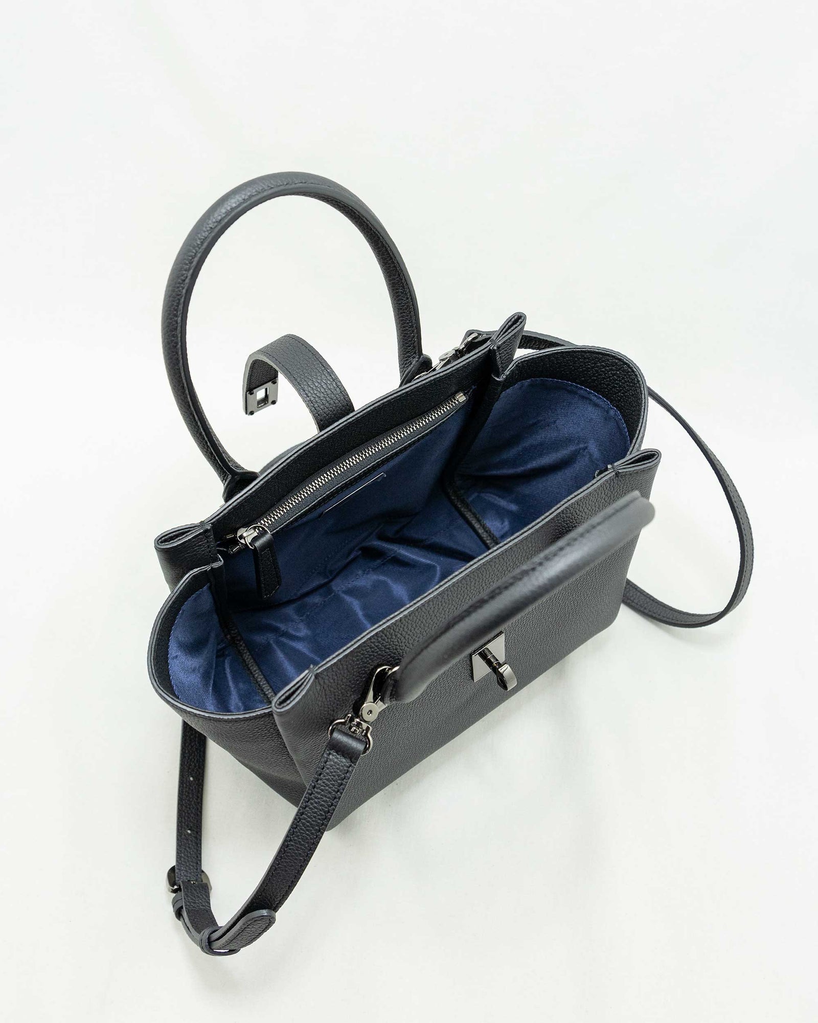 SARAH [BLACK] ｜日本製の本革バッグ・財布｜NAGATANI（ナガタニ）公式