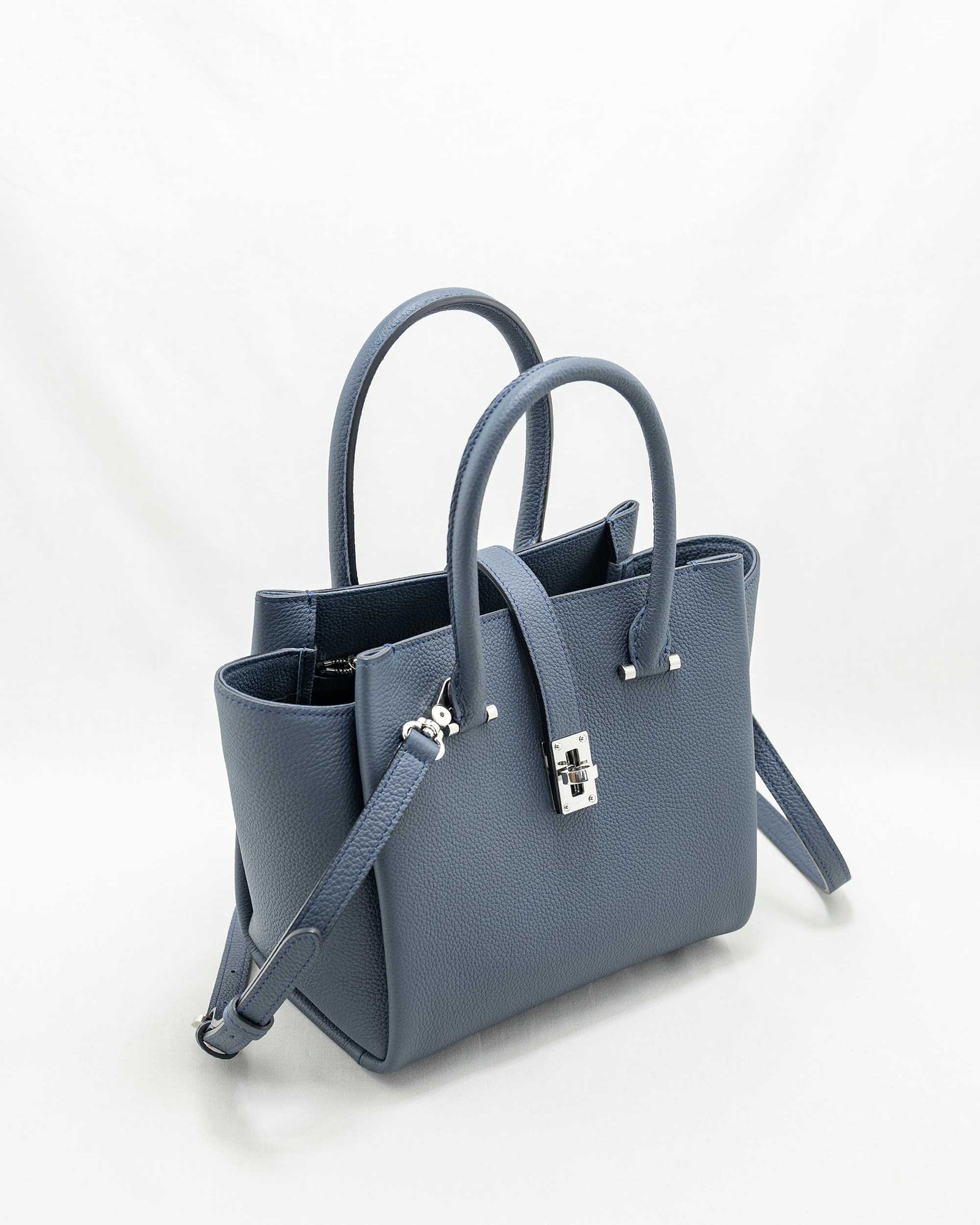 SARAH [NAVY] ｜日本製の本革バッグ・財布｜NAGATANI（ナガタニ）公式