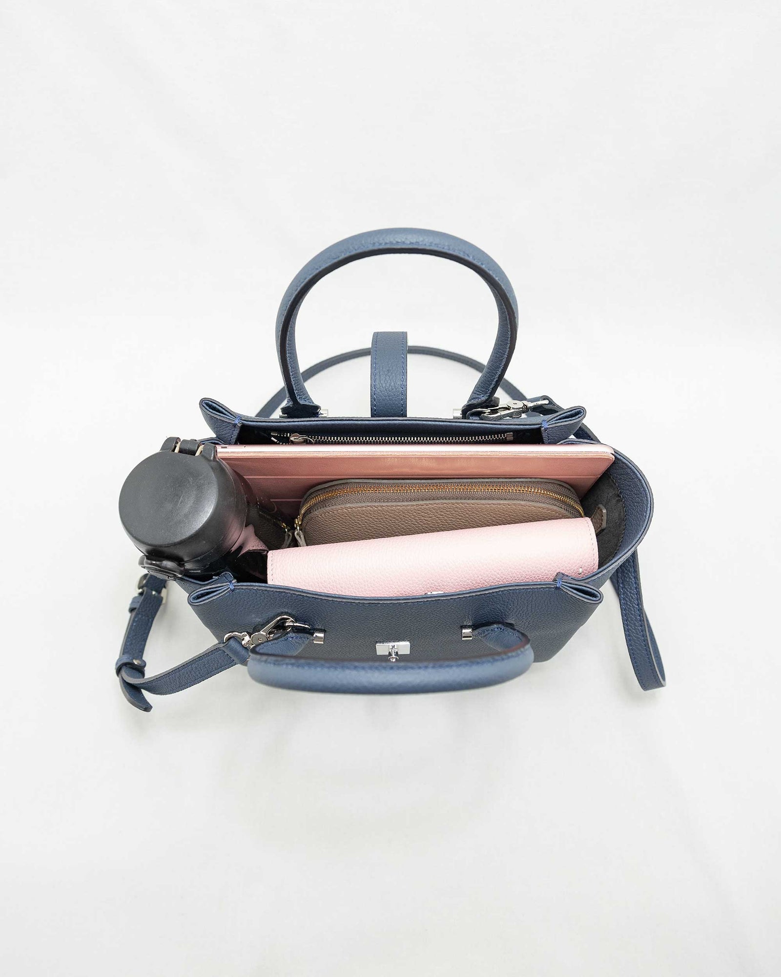 SARAH [NAVY] ｜日本製の本革バッグ・財布｜NAGATANI（ナガタニ）公式
