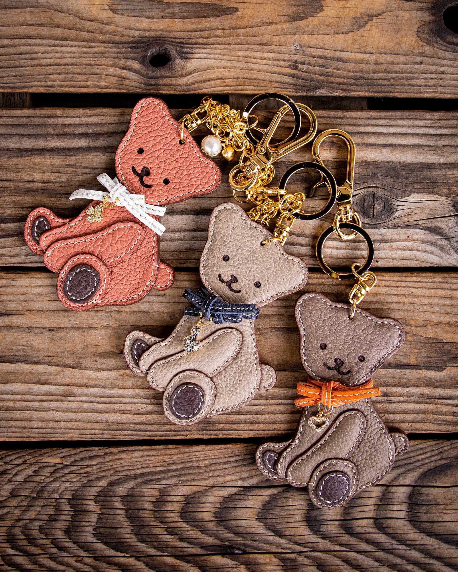 BEAR [BEIGE] ｜日本製の本革バッグ・財布｜NAGATANI（ナガタニ）公式