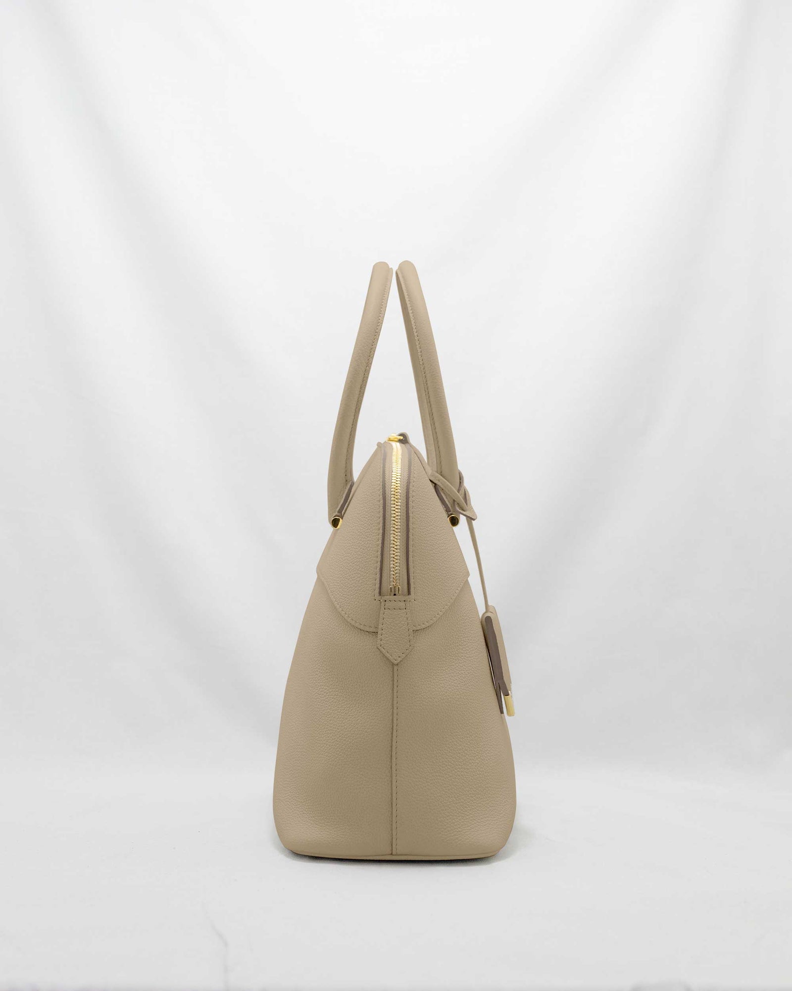 EMMA [BEIGE] ｜日本製の本革バッグ・財布｜NAGATANI（ナガタニ）公式オンラインショップ