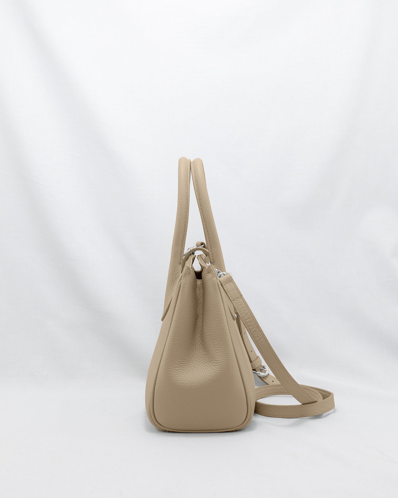 FAYETTE [BEIGE] ｜日本製の本革バッグ・財布｜NAGATANI（ナガタニ