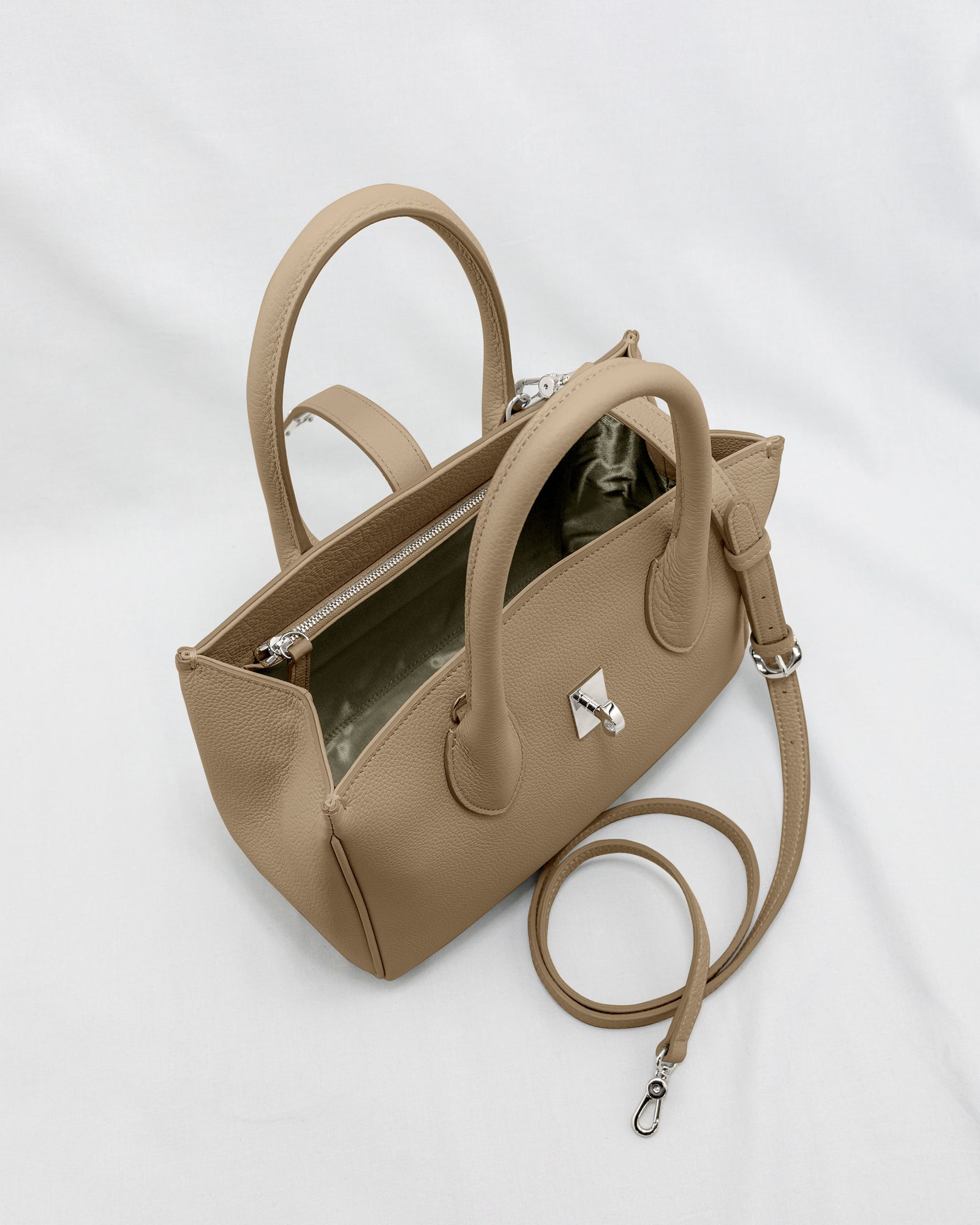 FAYETTE [BEIGE] ｜日本製の本革バッグ・財布｜NAGATANI（ナガタニ 