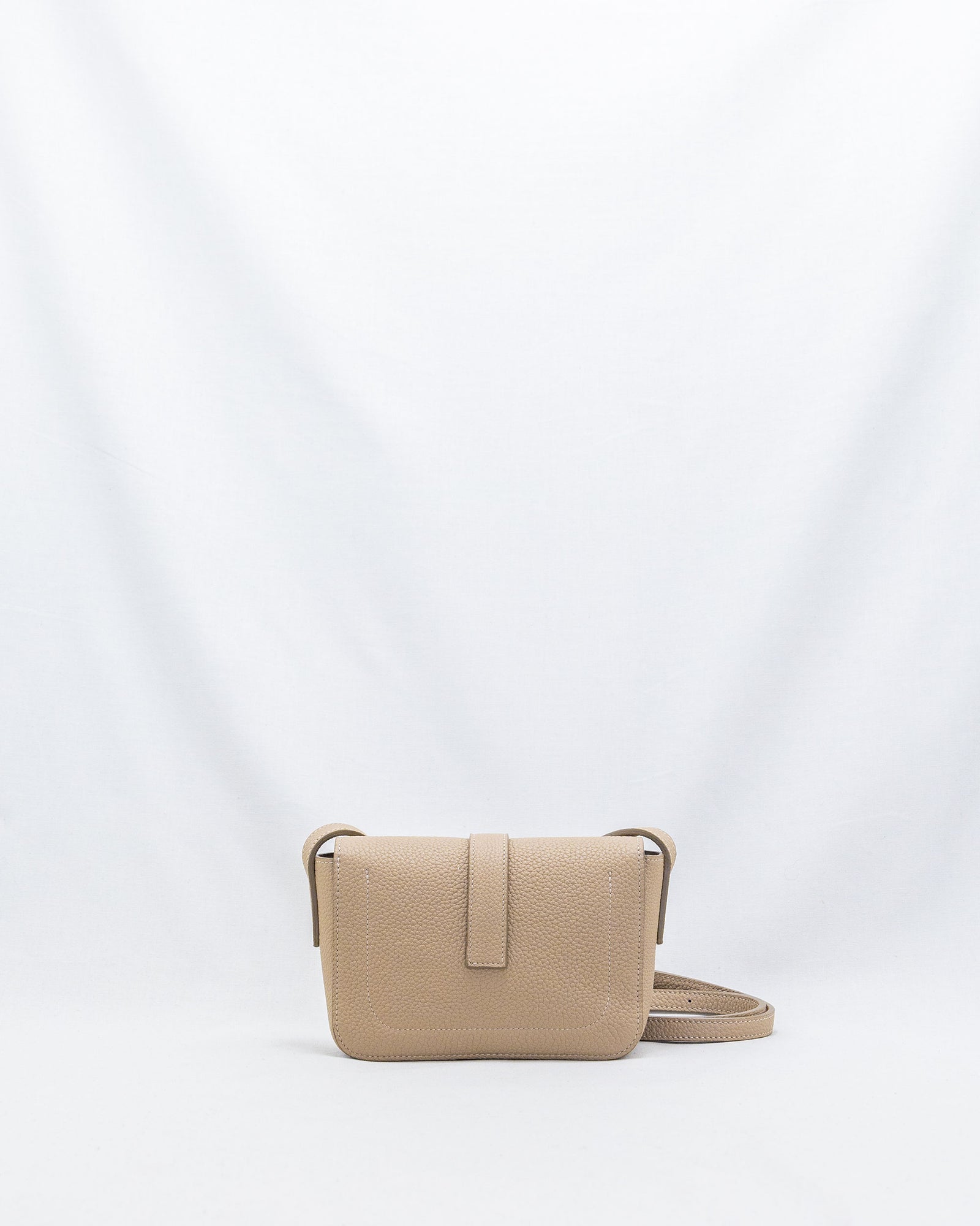 jolie_2000x2500_beige_3_1600x.