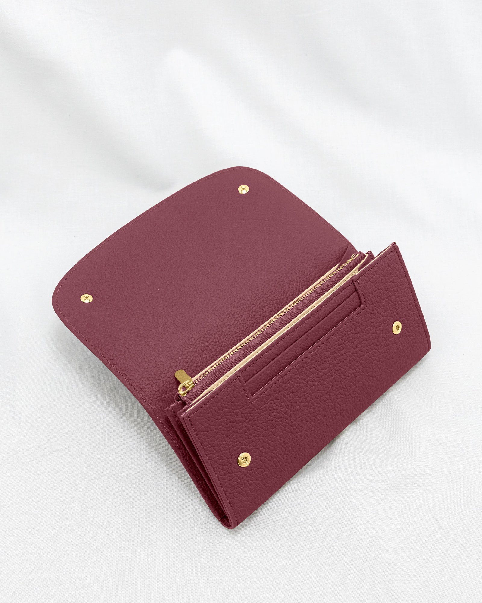 未使用品ナガタニ　ウォレット　リリー マルーン　現行品 未使用品ナガタニウォレットリリー マルーン現行品