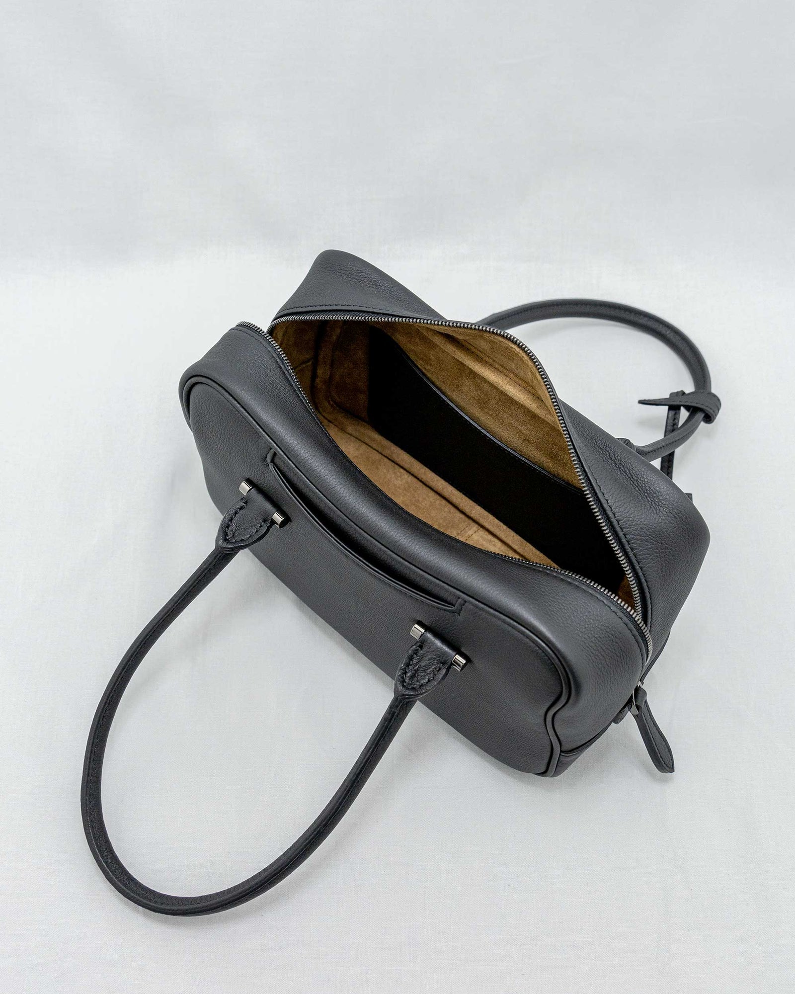 MARIE [BLACK] ｜日本製の本革バッグ・財布｜NAGATANI（ナガタニ）公式