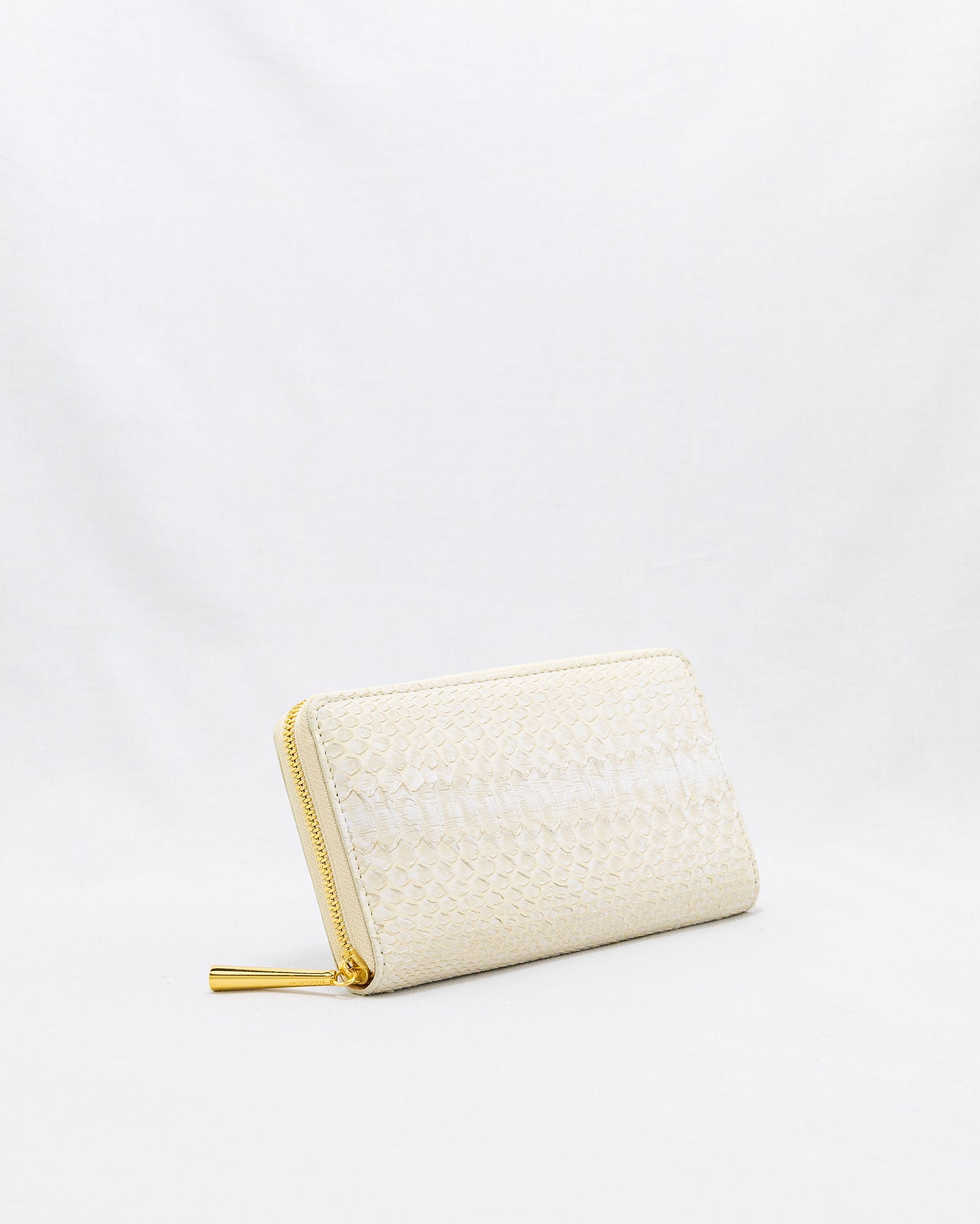 POWDER [IVORY] ｜日本製の本革バッグ・財布｜NAGATANI（ナガタニ