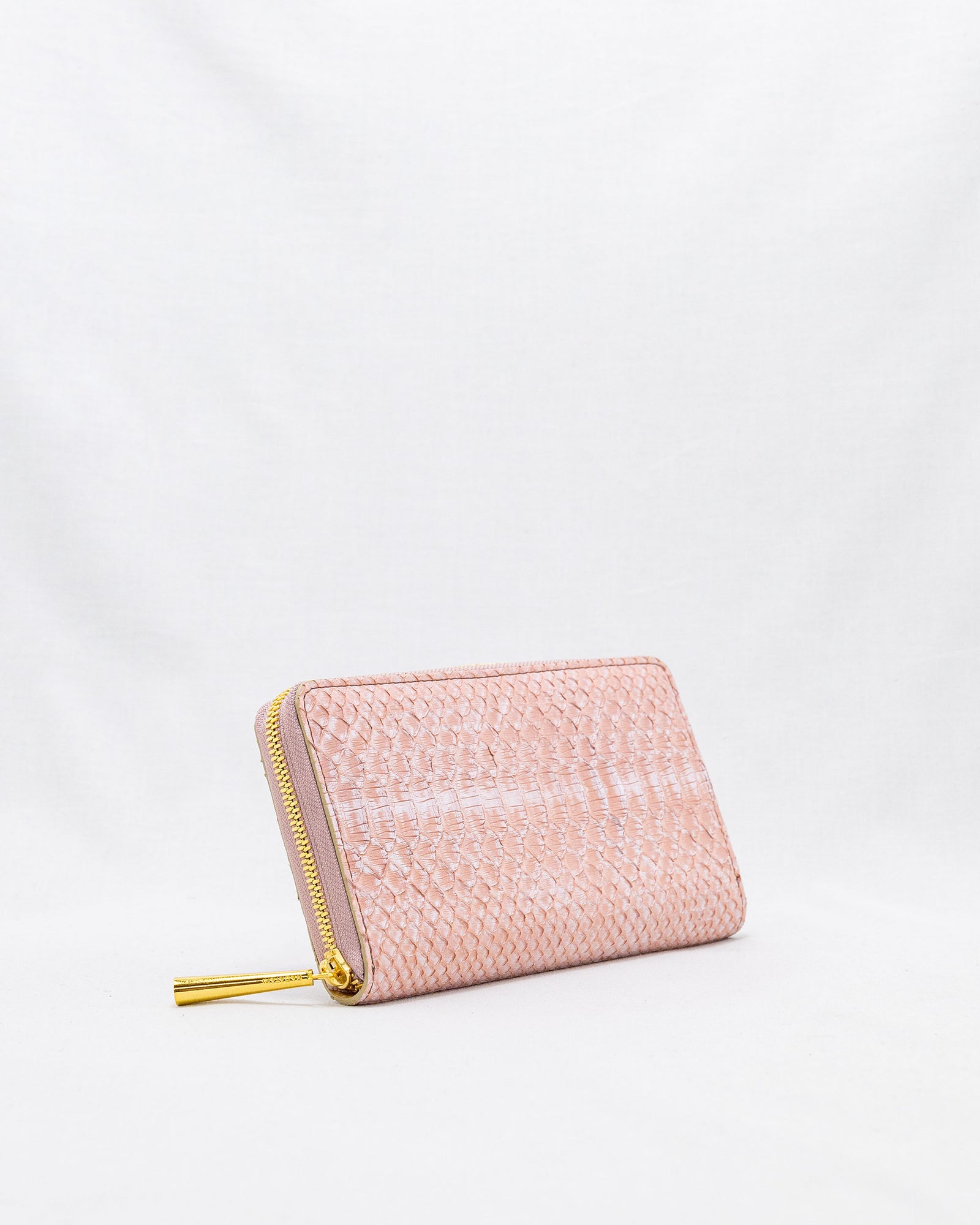 powder_2000x2500_pink_3_1600x.