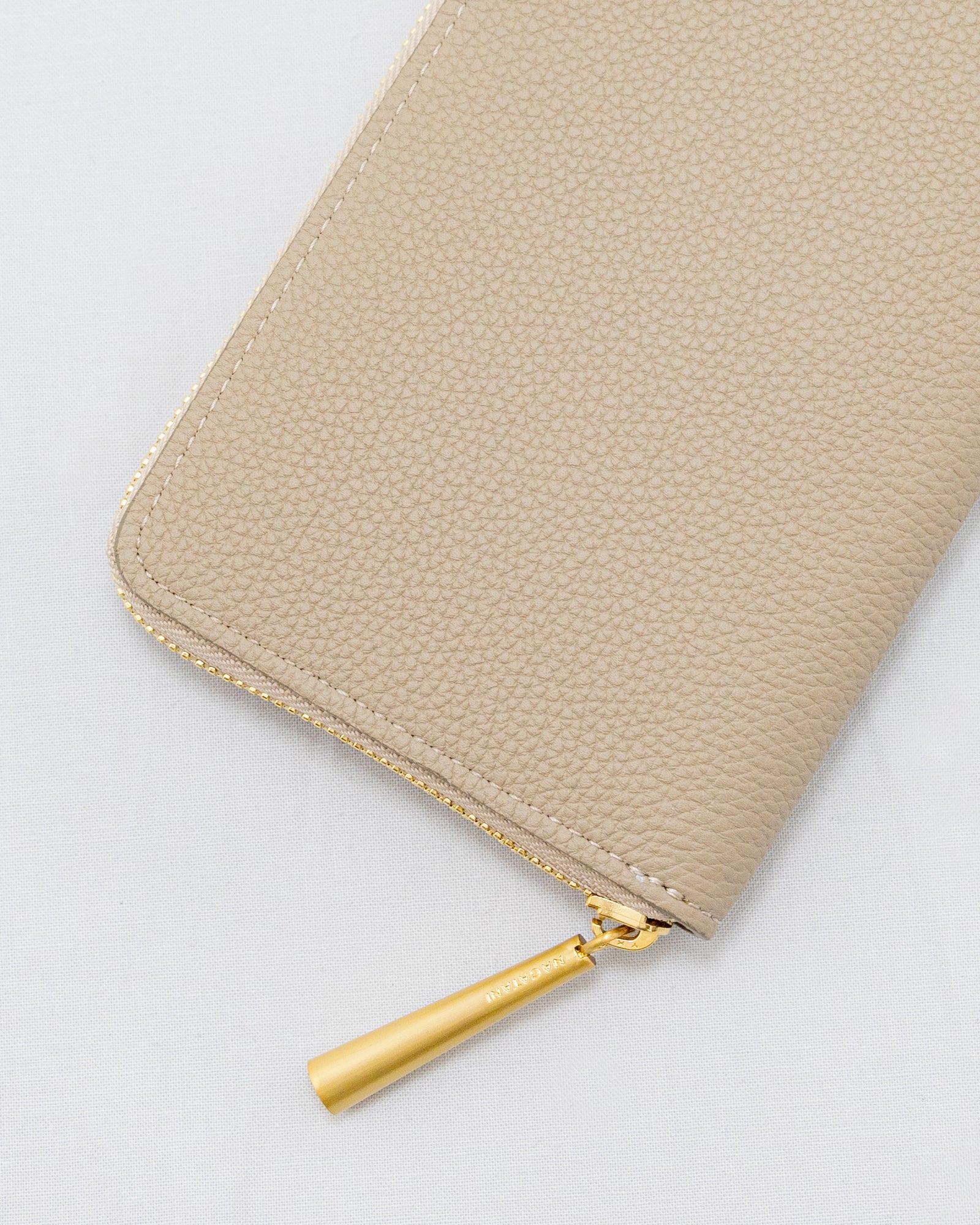 SAHO PLAIN [BEIGE] ｜日本製の本革バッグ・財布｜NAGATANI（ナガタニ