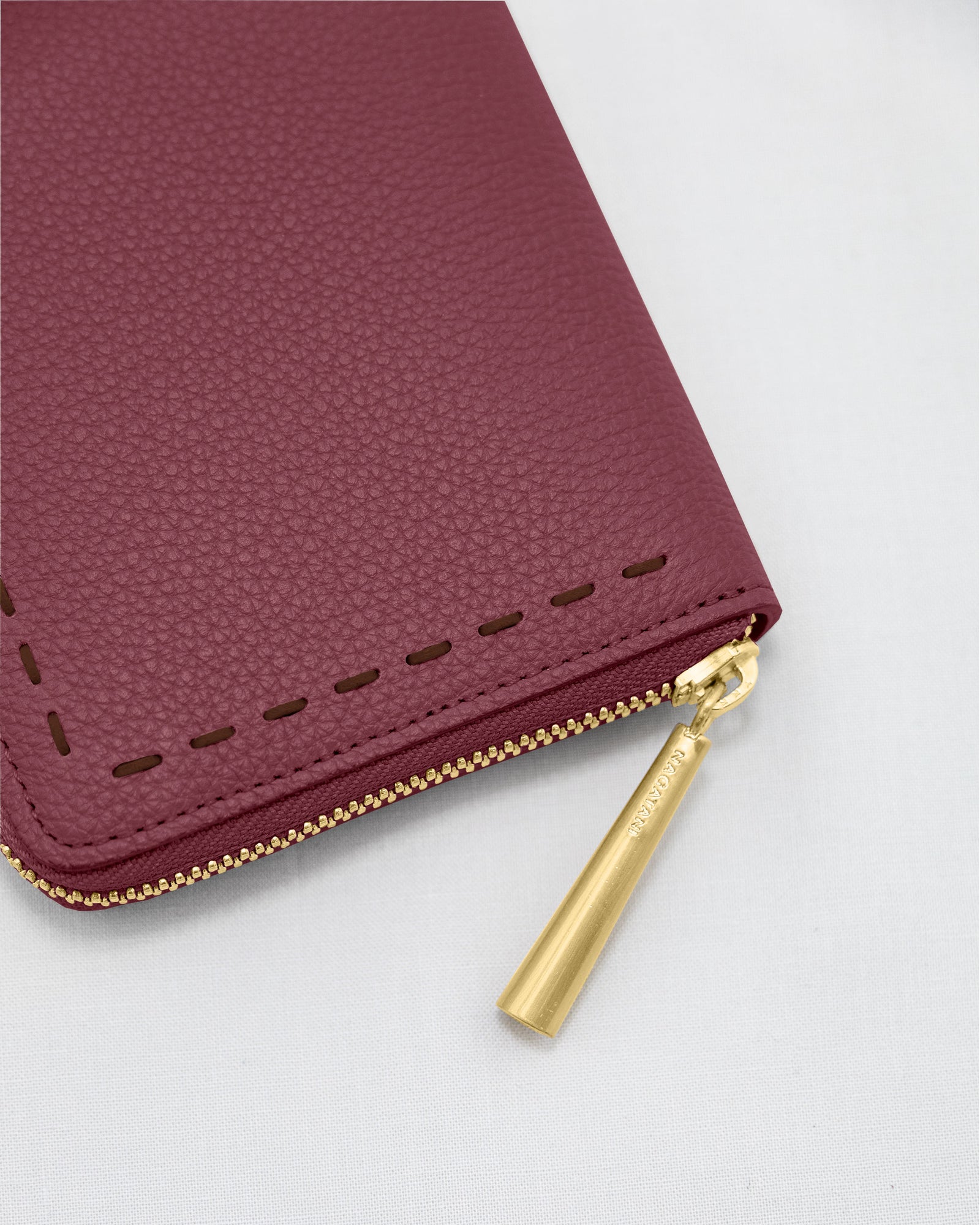 SAHO [MAROON] ｜日本製の本革バッグ・財布｜NAGATANI（ナガタニ）公式