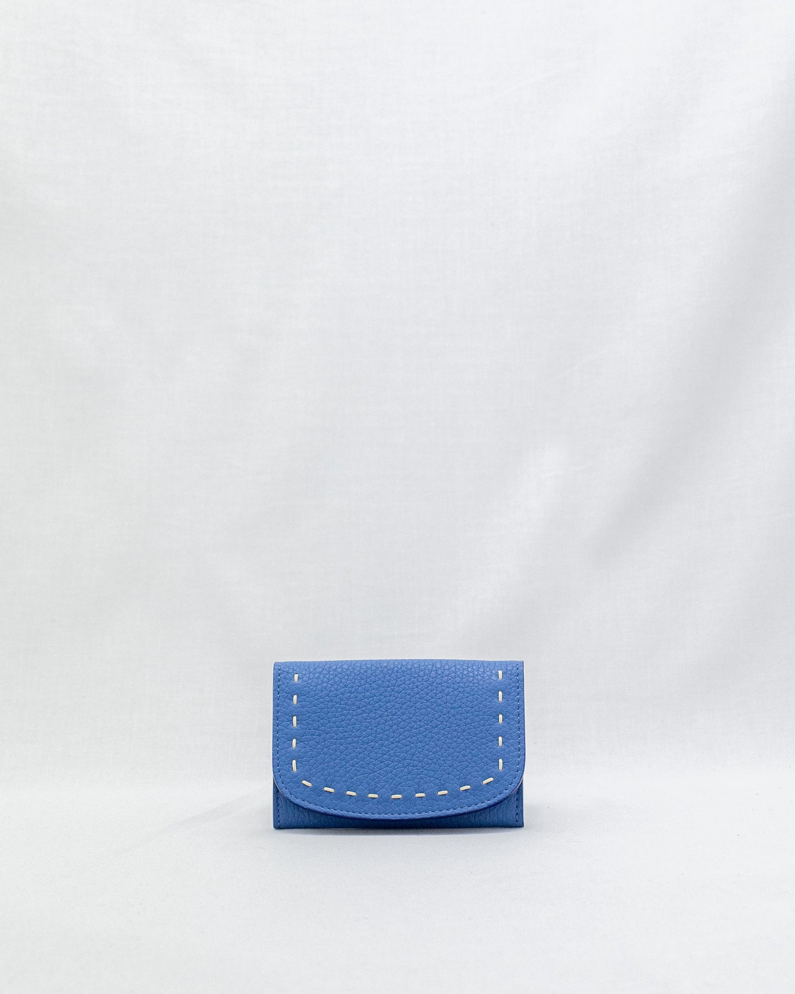 【美品】NAGATANI　ナガタニ　キューブバッグ　本革　高級　ブルー TSUBAKI [COBALT BLUE] ｜日本製の本革バッグ・財布｜NAGATANI