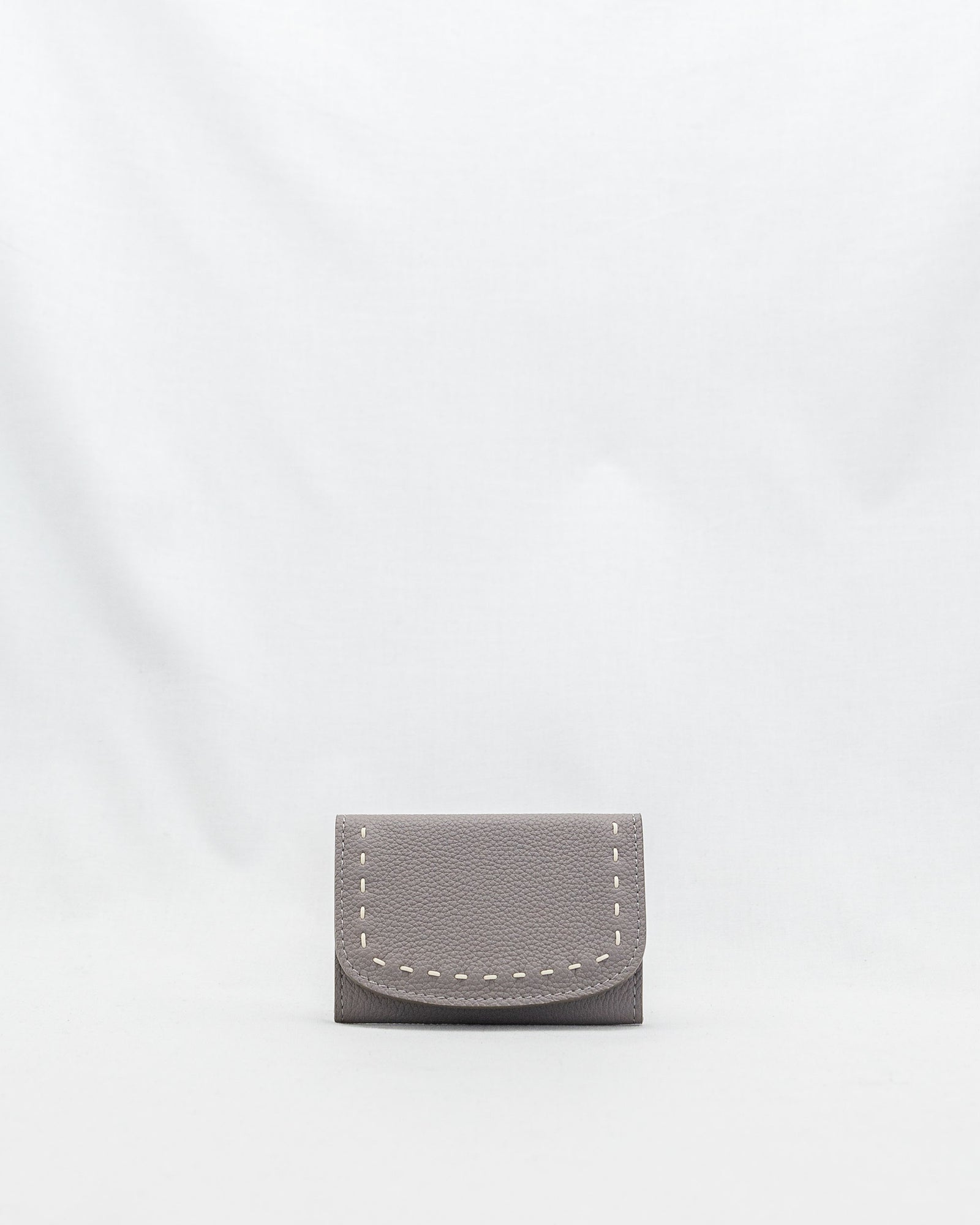 TSUBAKI [GRIS COSMOS] ｜日本製の本革バッグ・財布｜NAGATANI